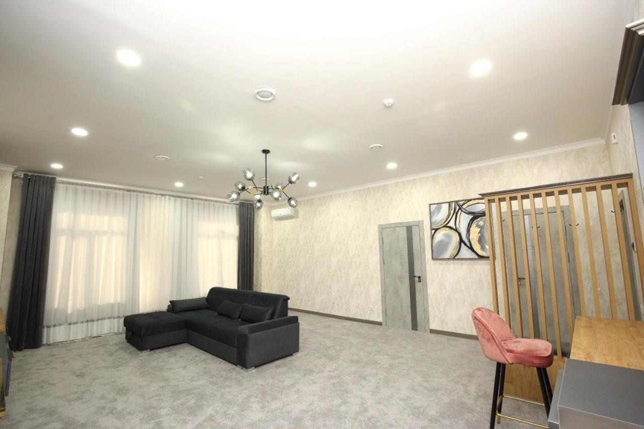 Art Residence Hotel Tashkent Esterno foto