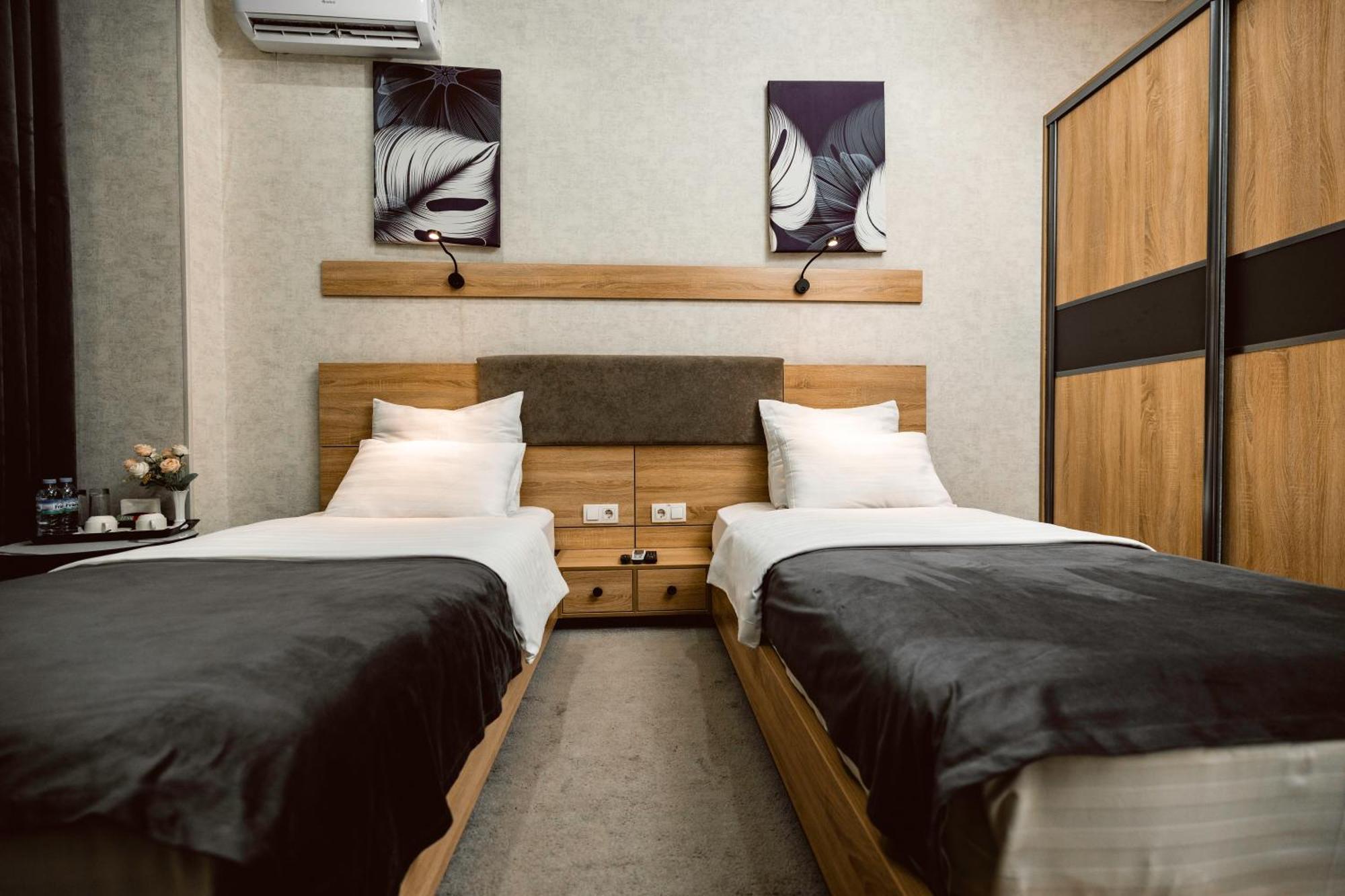 Art Residence Hotel Tashkent Esterno foto